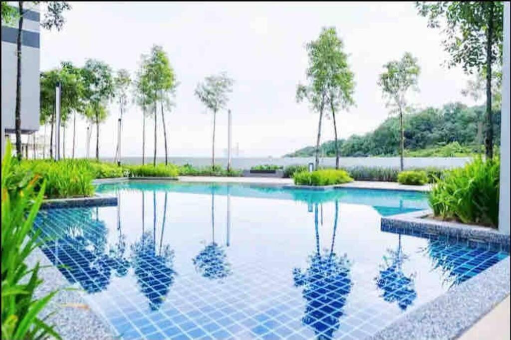 Legoland Jb Aghome Medini 3Room8Pax Bukit Indah ヌサジャヤ エクステリア 写真