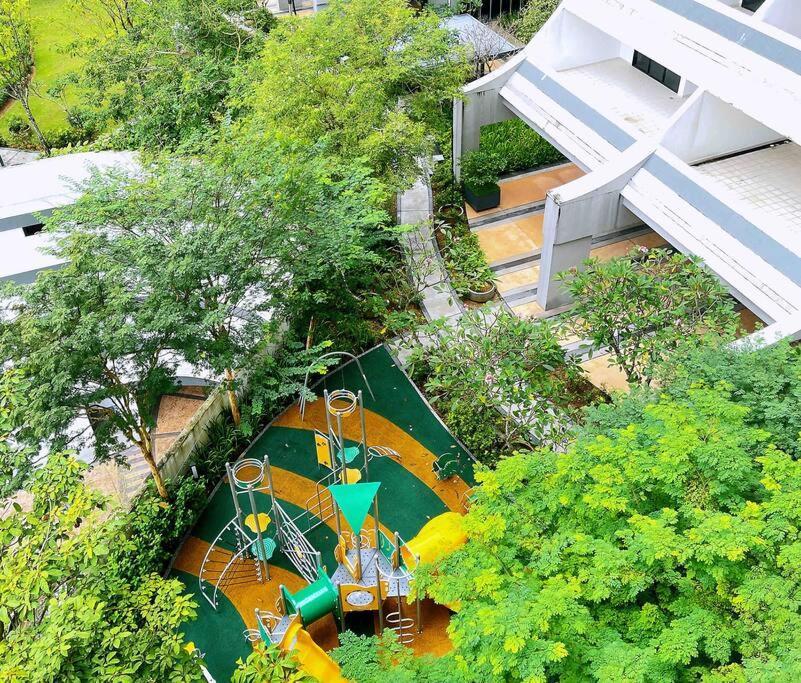 Legoland Jb Aghome Medini 3Room8Pax Bukit Indah ヌサジャヤ エクステリア 写真